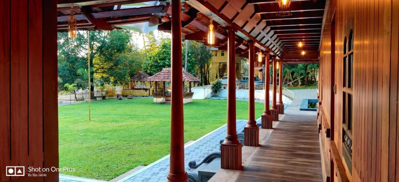 Sparrow Vale Resort Kotamangalam Exterior foto